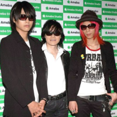 TOSHI with T-EARTH