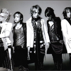 alice nine.