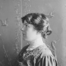 Louise Homer