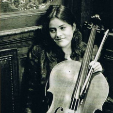 Emmanuelle Bertrand