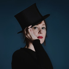 Suzanne Vega