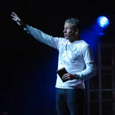 Louie Giglio