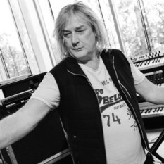 Geoff Downes