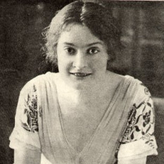 Nora Bayes