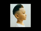 [LIEM BARBER'S COLLECTION] TEXTURED POMPADOUR WITH DOUBLE RAZORED LINE SIDE PART