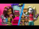 Monster-Sitting with Lagoona Blue | Spring Into Action | Monster High