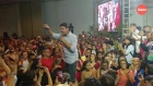Ciro Gomes bate boca com militantes petistas em evento pró-Haddad