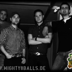 Mighty 8 Balls