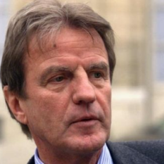 bernard Kouchner