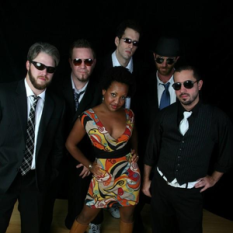 Akina Adderley & the Vintage Playboys